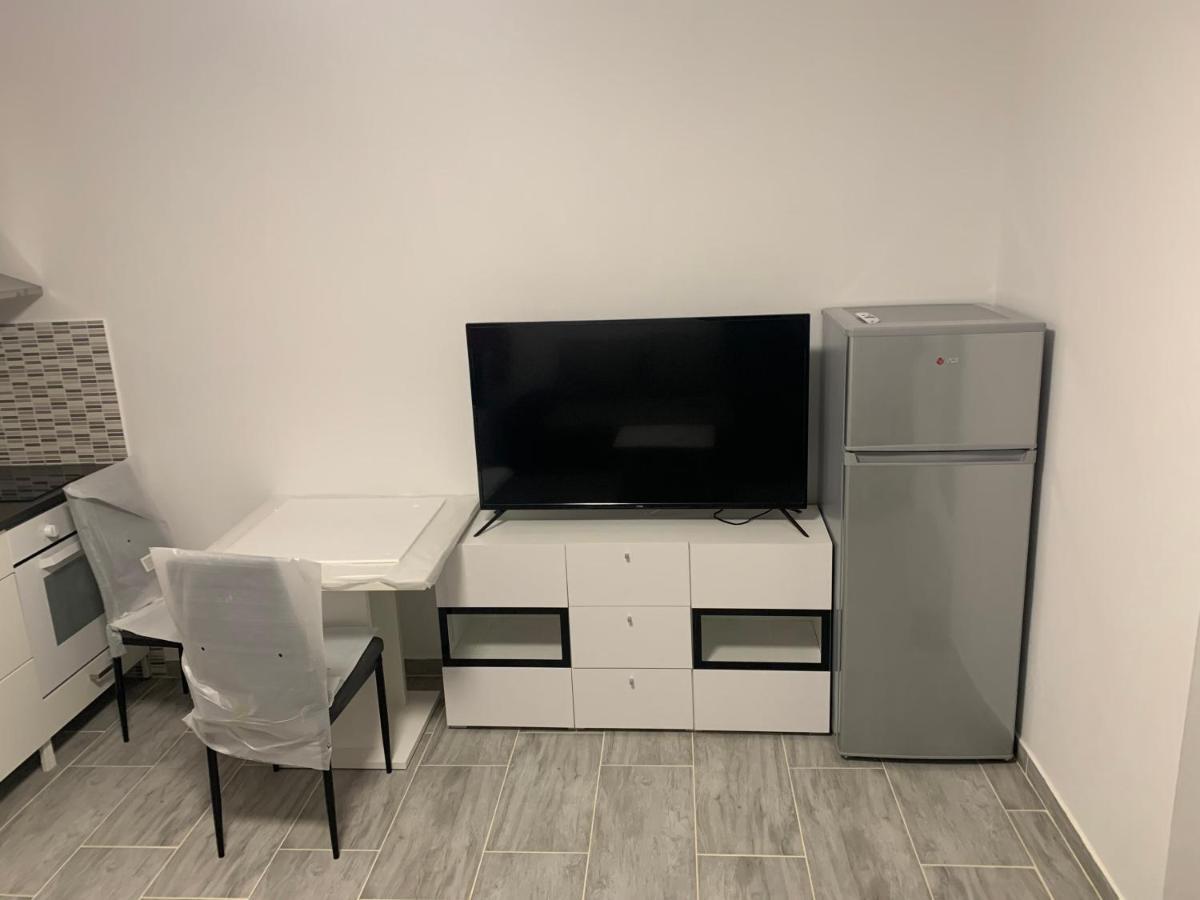 Apartment Old Town Изола Екстериор снимка