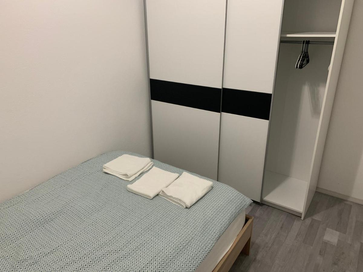 Apartment Old Town Изола Екстериор снимка