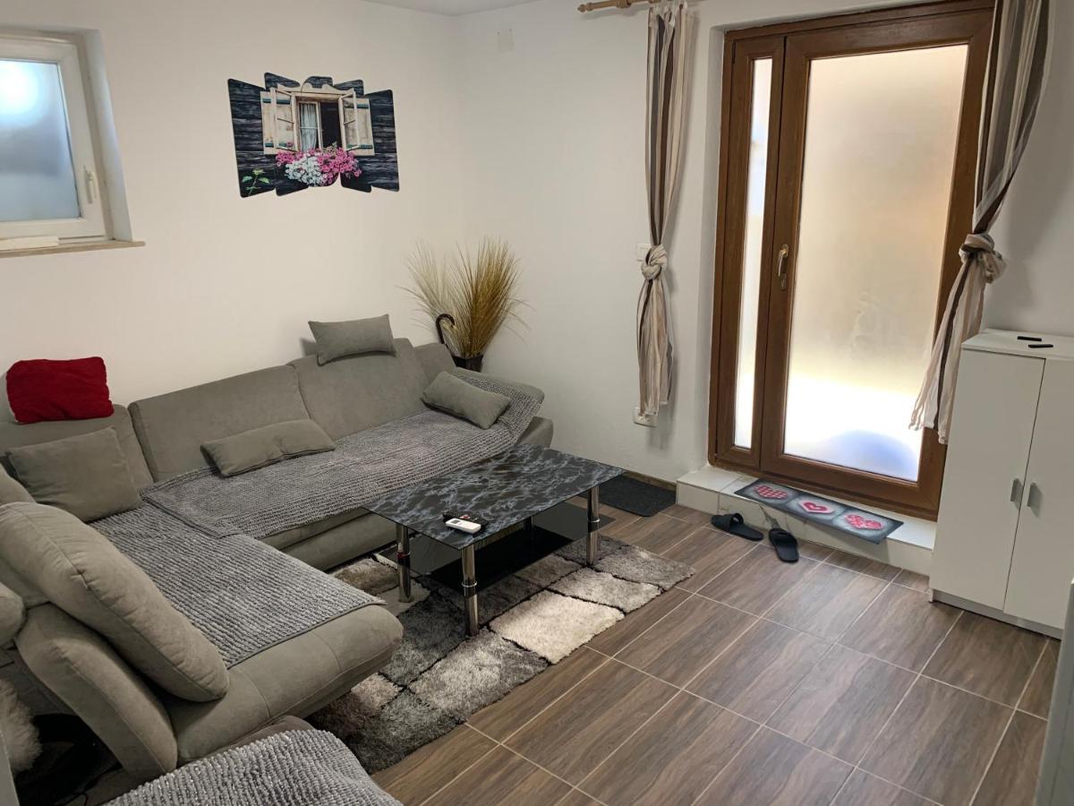 Apartment Old Town Изола Екстериор снимка